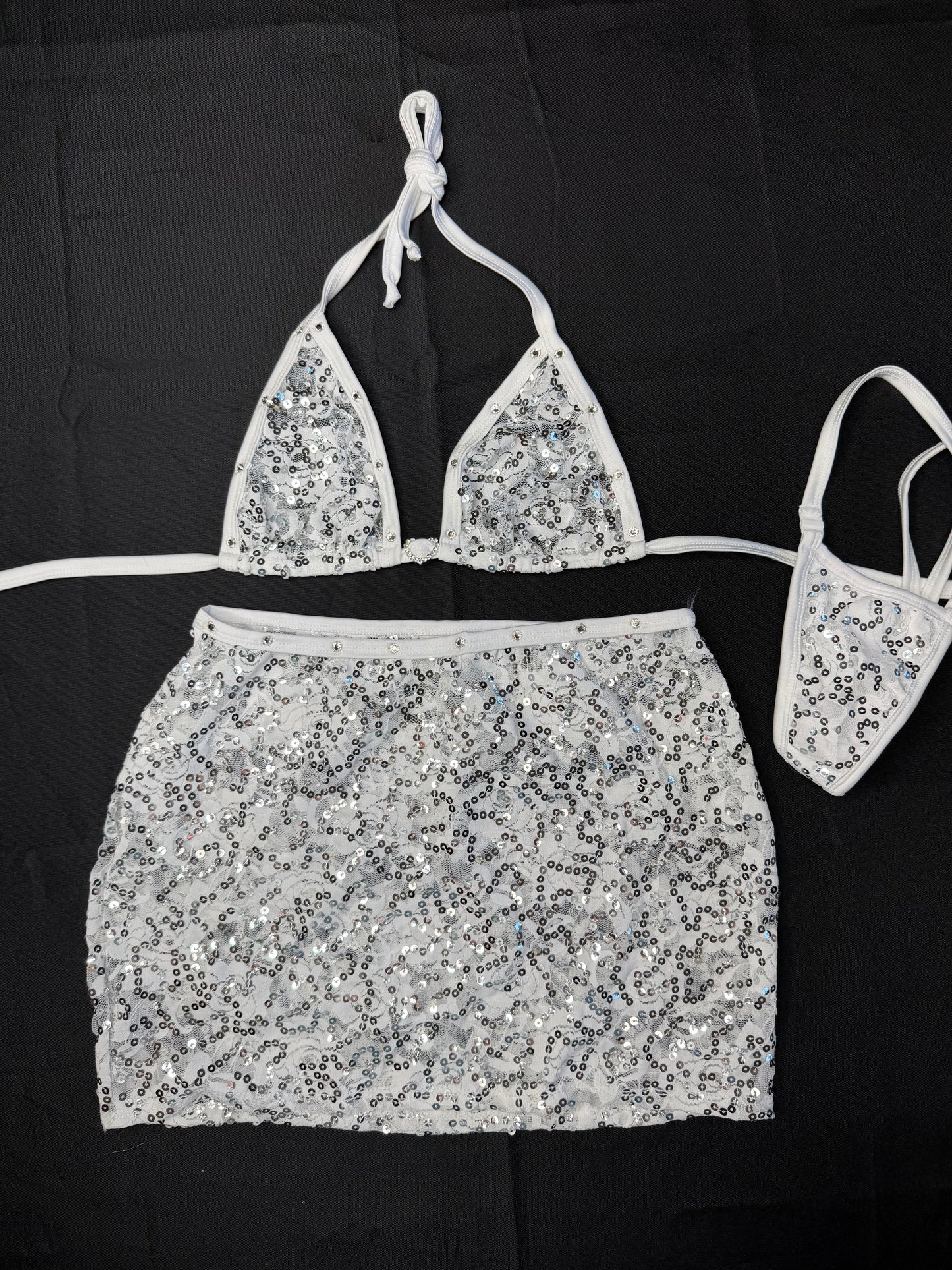 White Sequence Lace Bikini Top/Skirt Two-Piece Lingerie Outfit