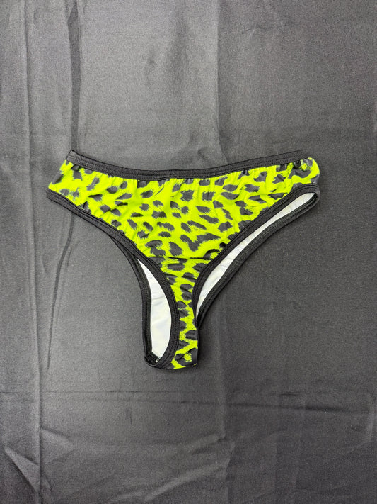 Neon Green Leopard Animal Print Star-Top/Shorts Two-Piece Lingerie Outfit