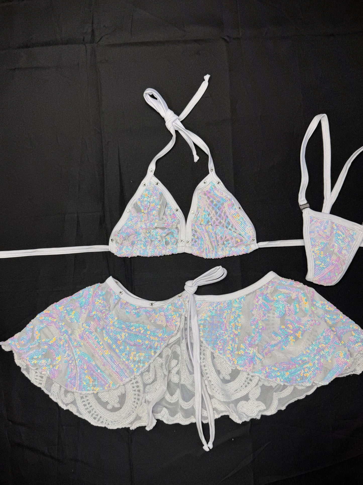 White Holographic Sequins Two-Piece Bikini Top Skirt Lingerie Outfit