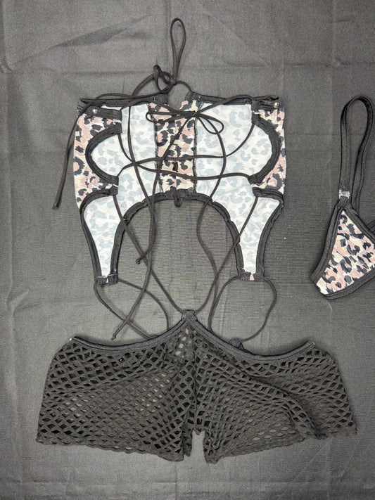 Animal Print/Black Spandex One-Piece Lingerie Outfit