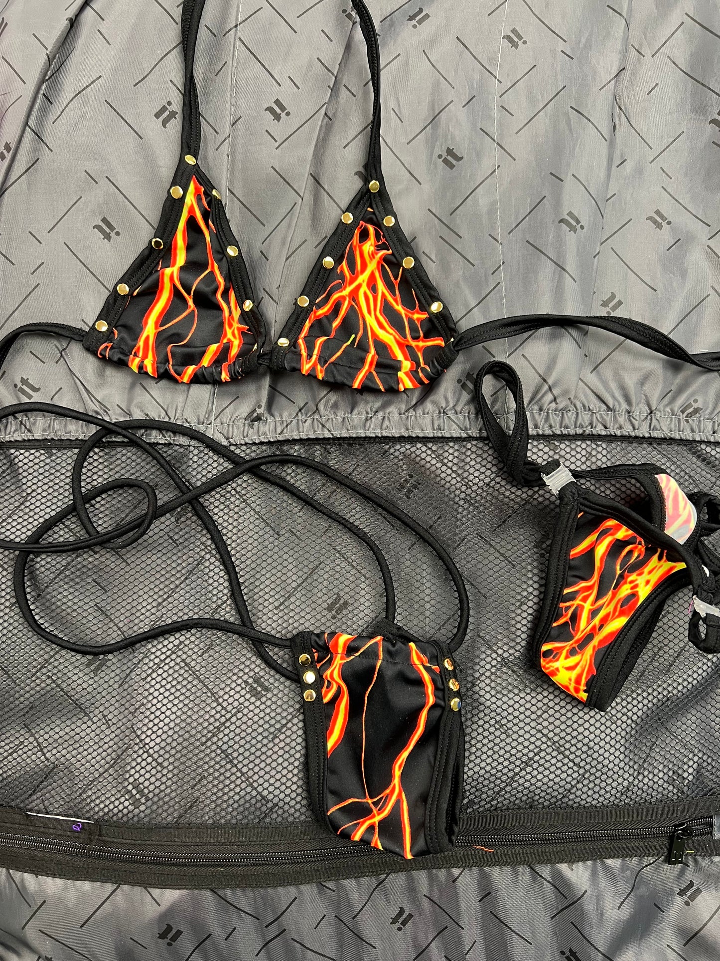 Exotic Dance Wear Black/Red Stretch Fabric Sling Shot Outfit