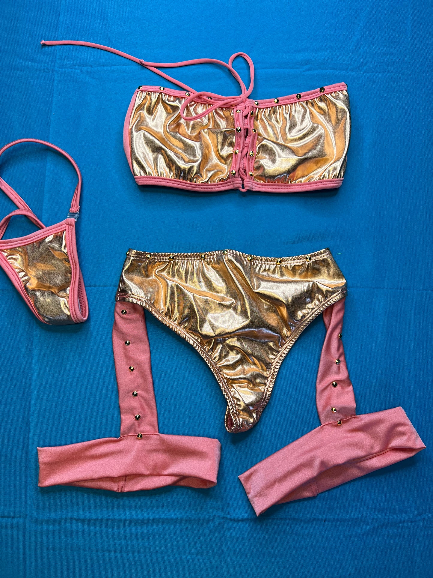stripping outfits/exotic dance wear
