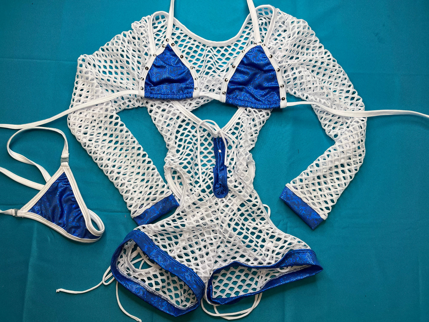 stripping outfits/exotic dance wear