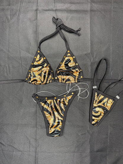 Black/Gold Spandex Two-Piece Lingerie Outfit