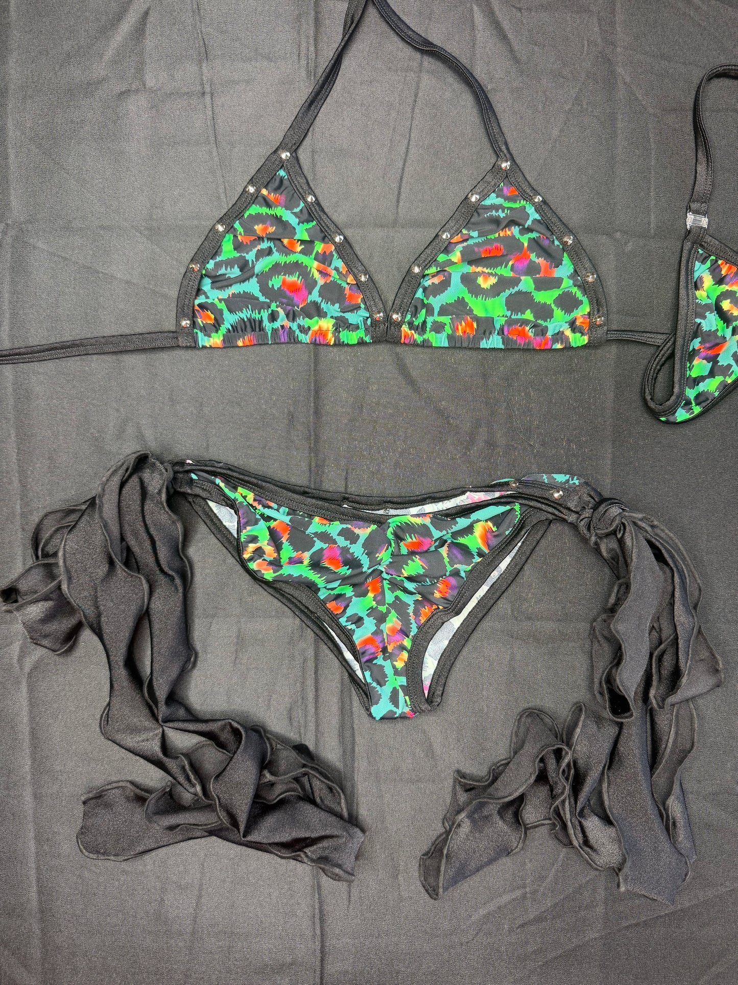 Green Cheetah Print/Black Spandex Two-Piece Bikini Lingerie Outfit