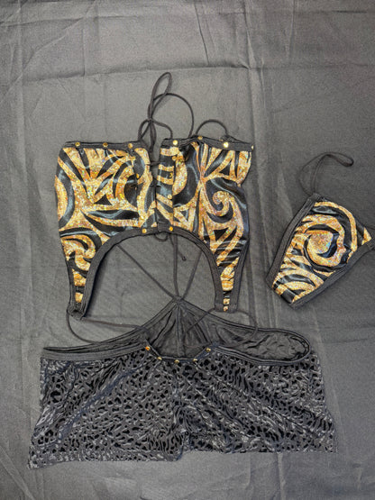 Gold/Black Spandex One-Piece Lingerie Outfit