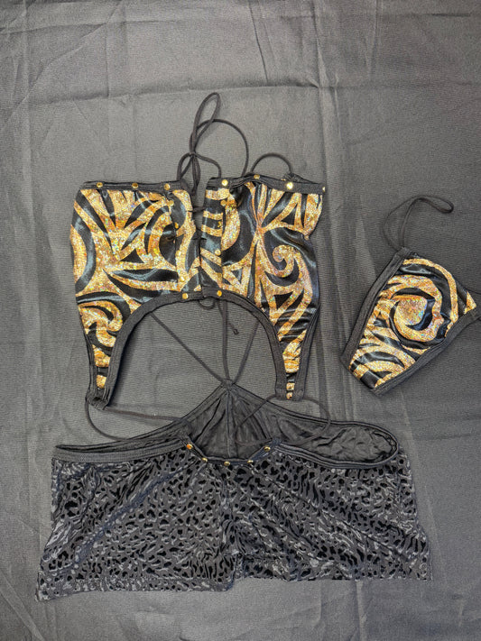 Gold/Black Spandex One-Piece Lingerie Outfit