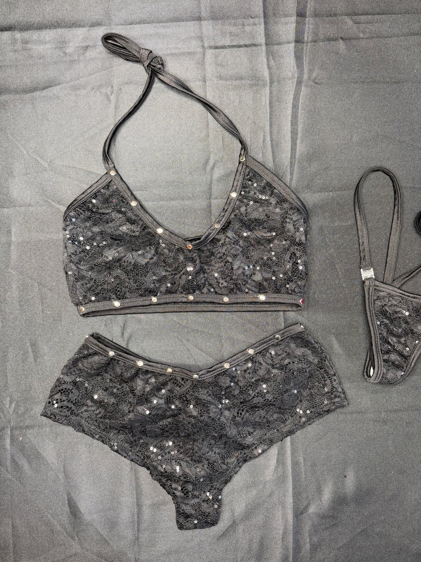 Black Lace Sports Bra/Shorts Two-Piece Lingerie Outfit
