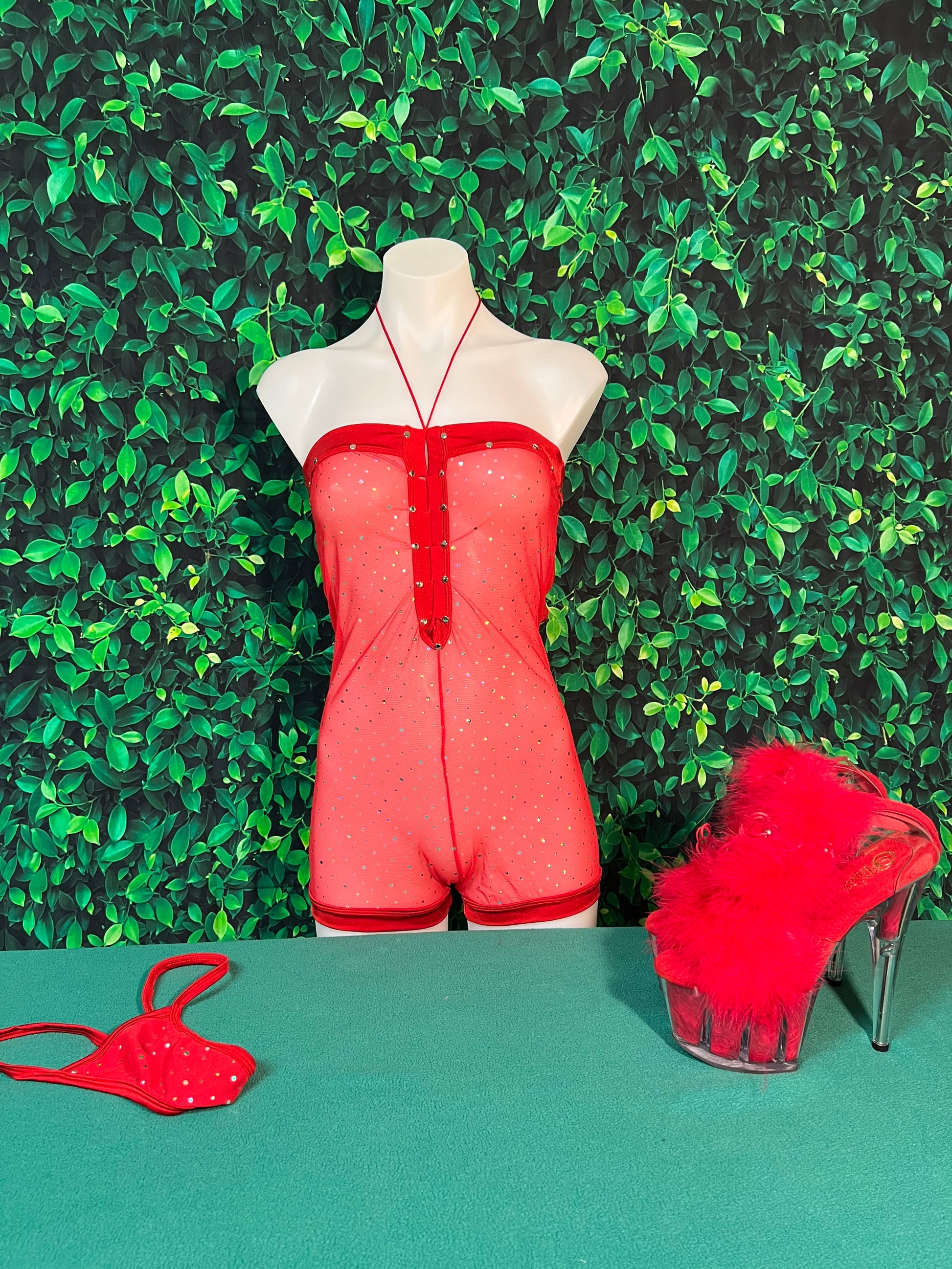 exotic dance wear/stripping outfits
