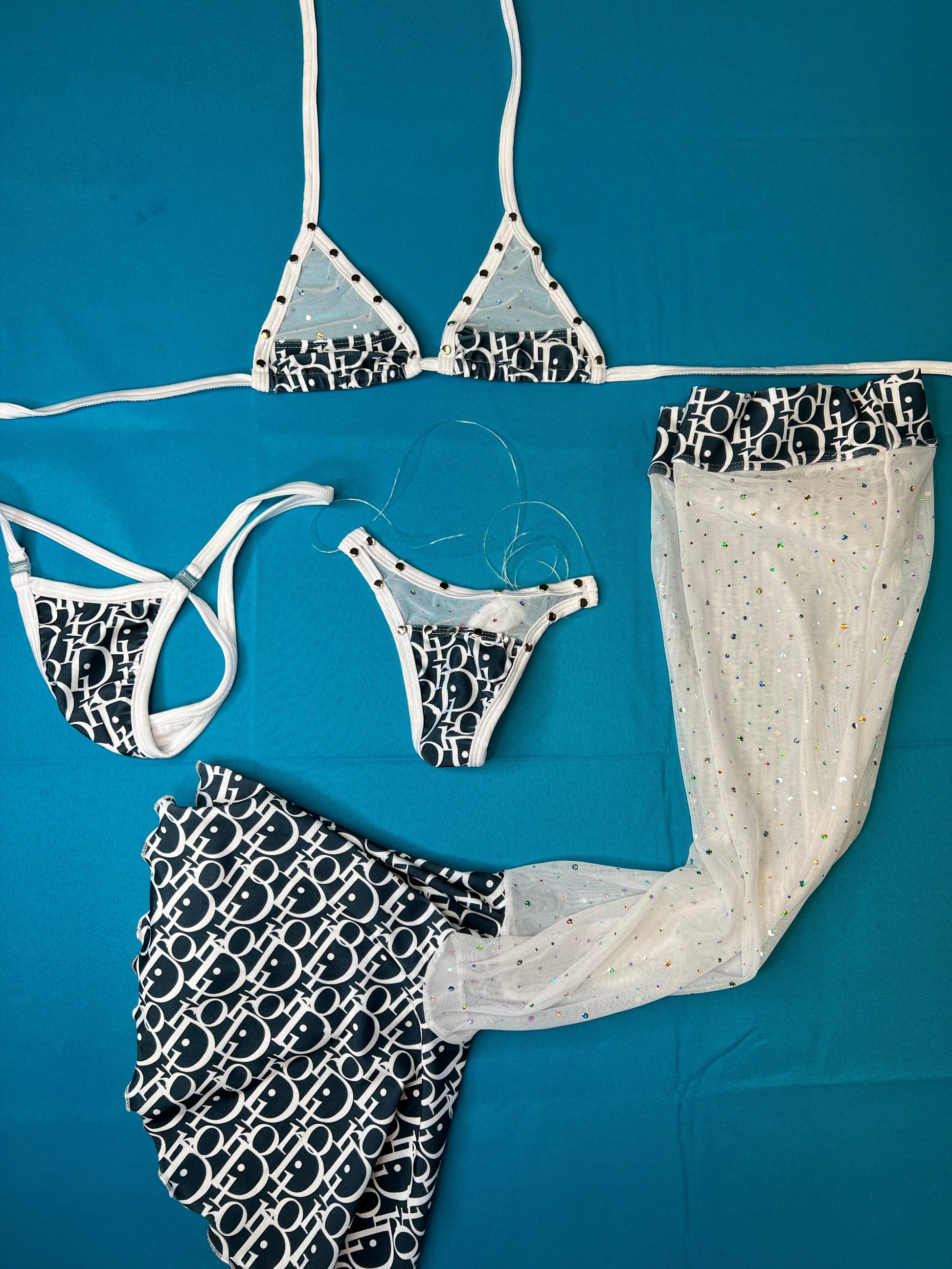 Mesmerizing White Silver/Blue Exotic Dance Wear Leg Outfit