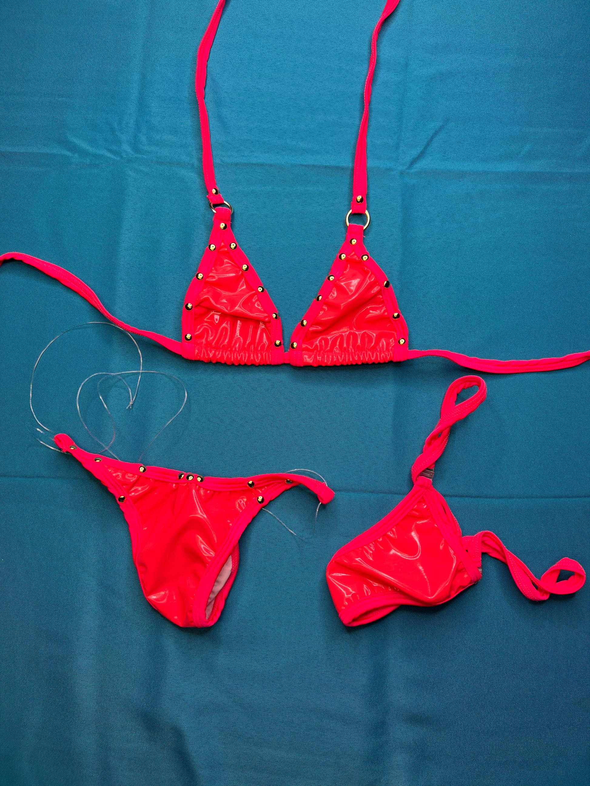 Red Latex Two Piece Bikini Set Exotic Dance Wear For Strippers red-latex-two-piece-bikini-set-exotic-dance-wear-for-strippers